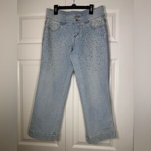 Cache Women’s Rhinestone Embellished Capri Jeans Size 6